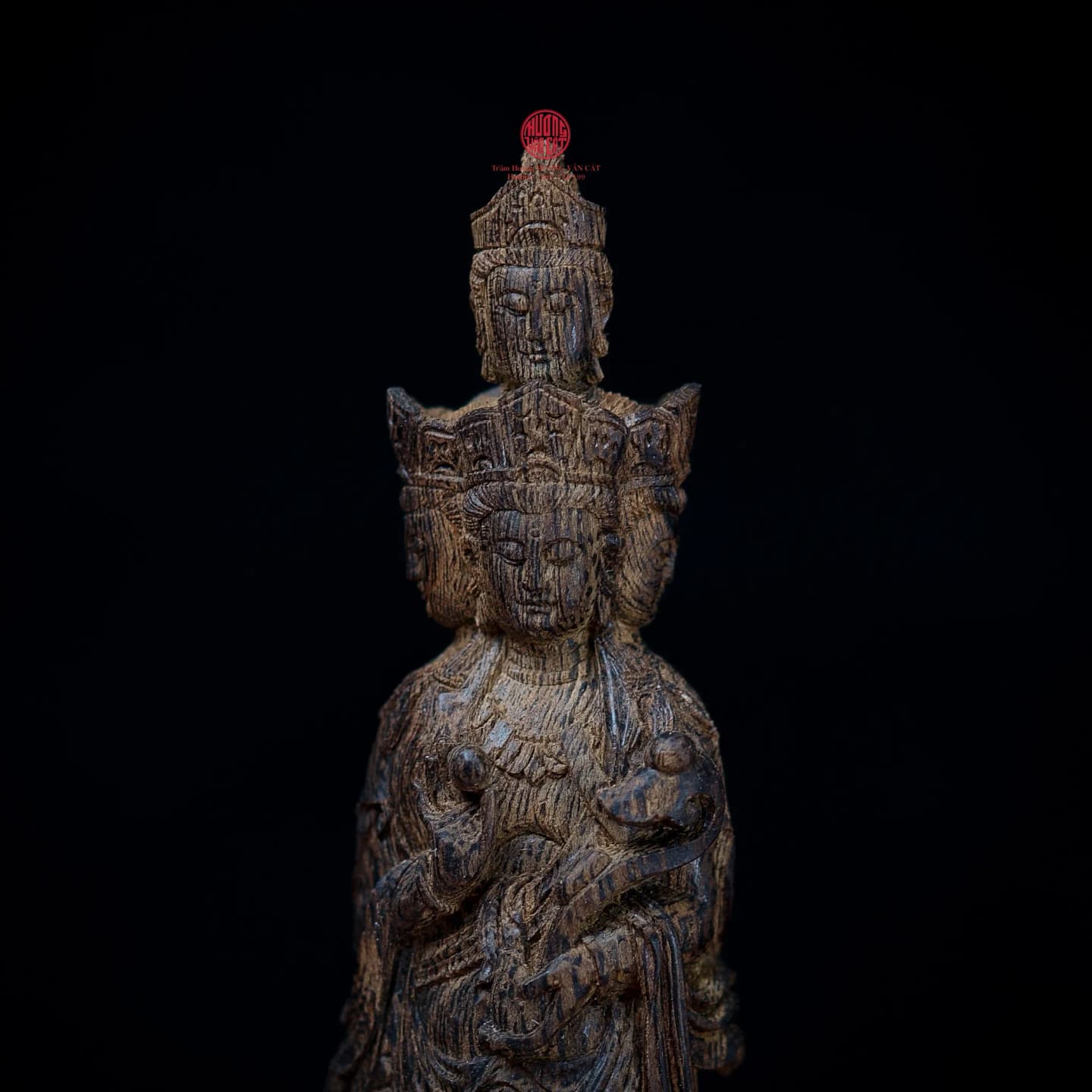 Tác Phẩm Tượng Trầm Hương